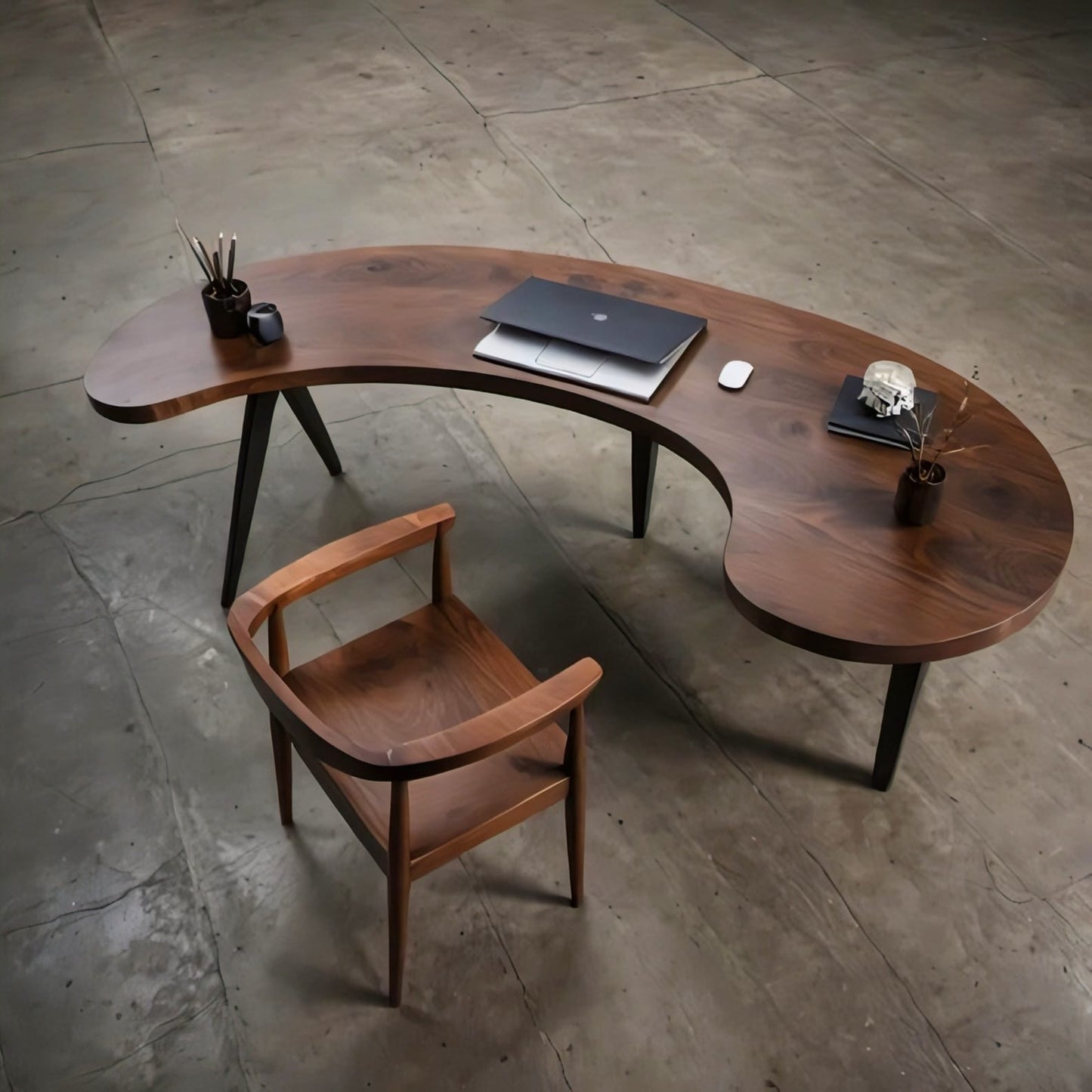 Apex Desk