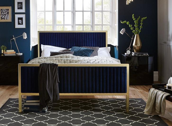 Jack's Metal Bed