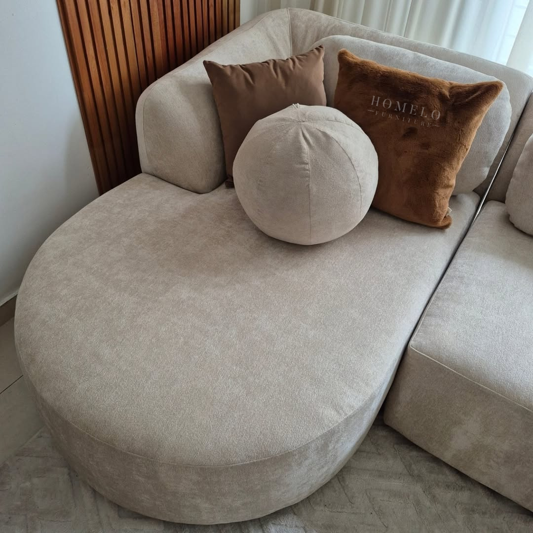 Leon Sofa - Modern Modular Design