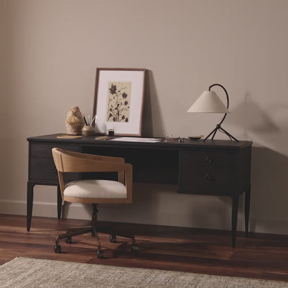 Elwood Classic Desk