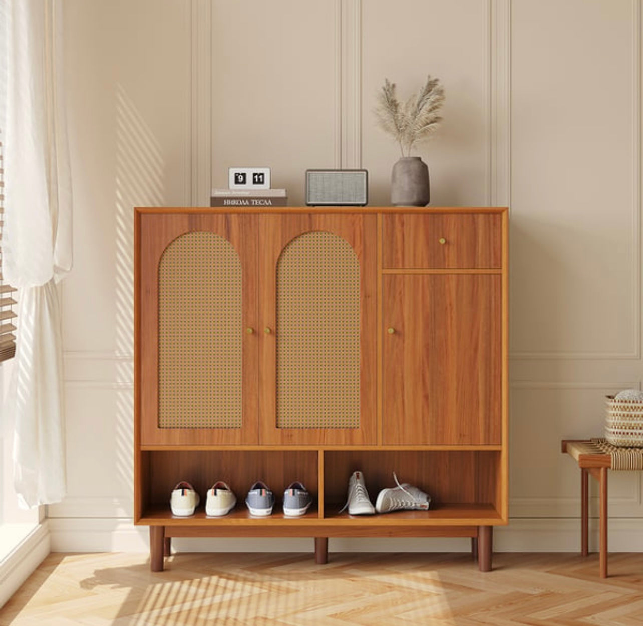 Nakos Cane Shoe Rack – HOMELO