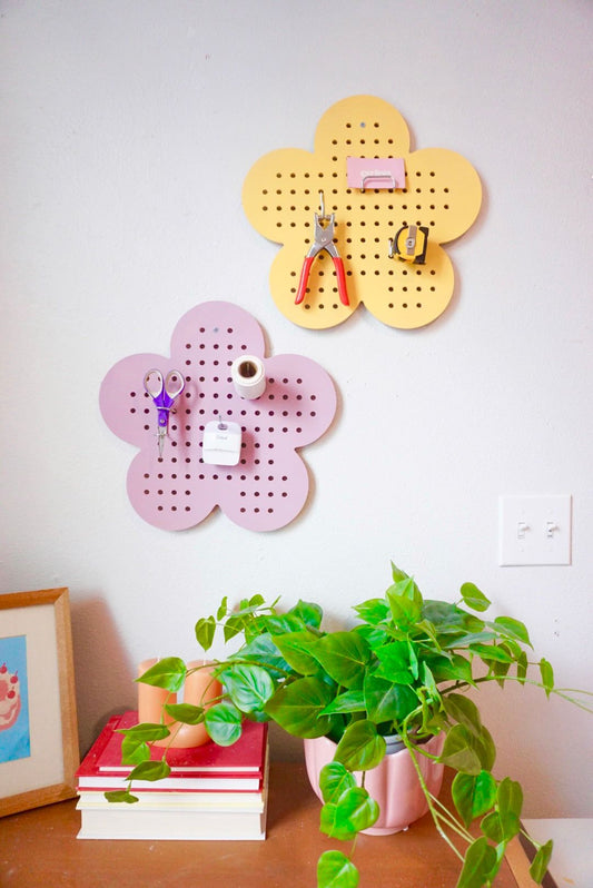 Daisy Pegboard